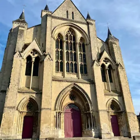 Le Meridien - App Centre-ville Eu (Seine-Maritime)